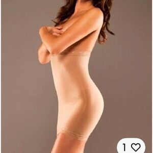Body Wrappers Nude Shapewear Slip small beige 47832 new with tags